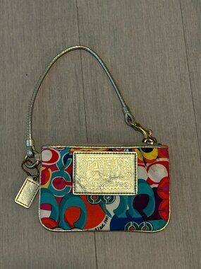 Coach Poppy Wristlet
